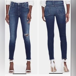 MOTHER The Looker high waisted ankle fray jeans. Size 26.
